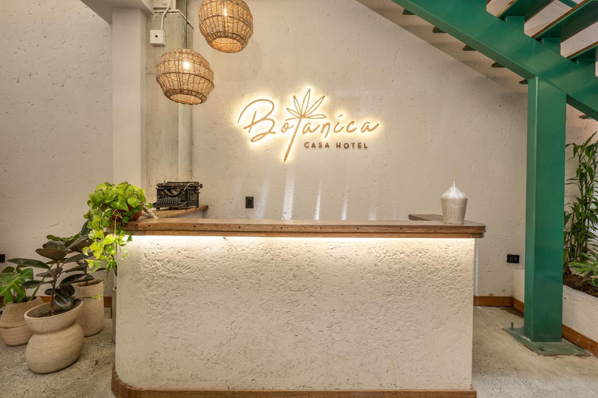 Botanica Casa Hotel Manila By Housy Host Medellín Exteriér fotografie