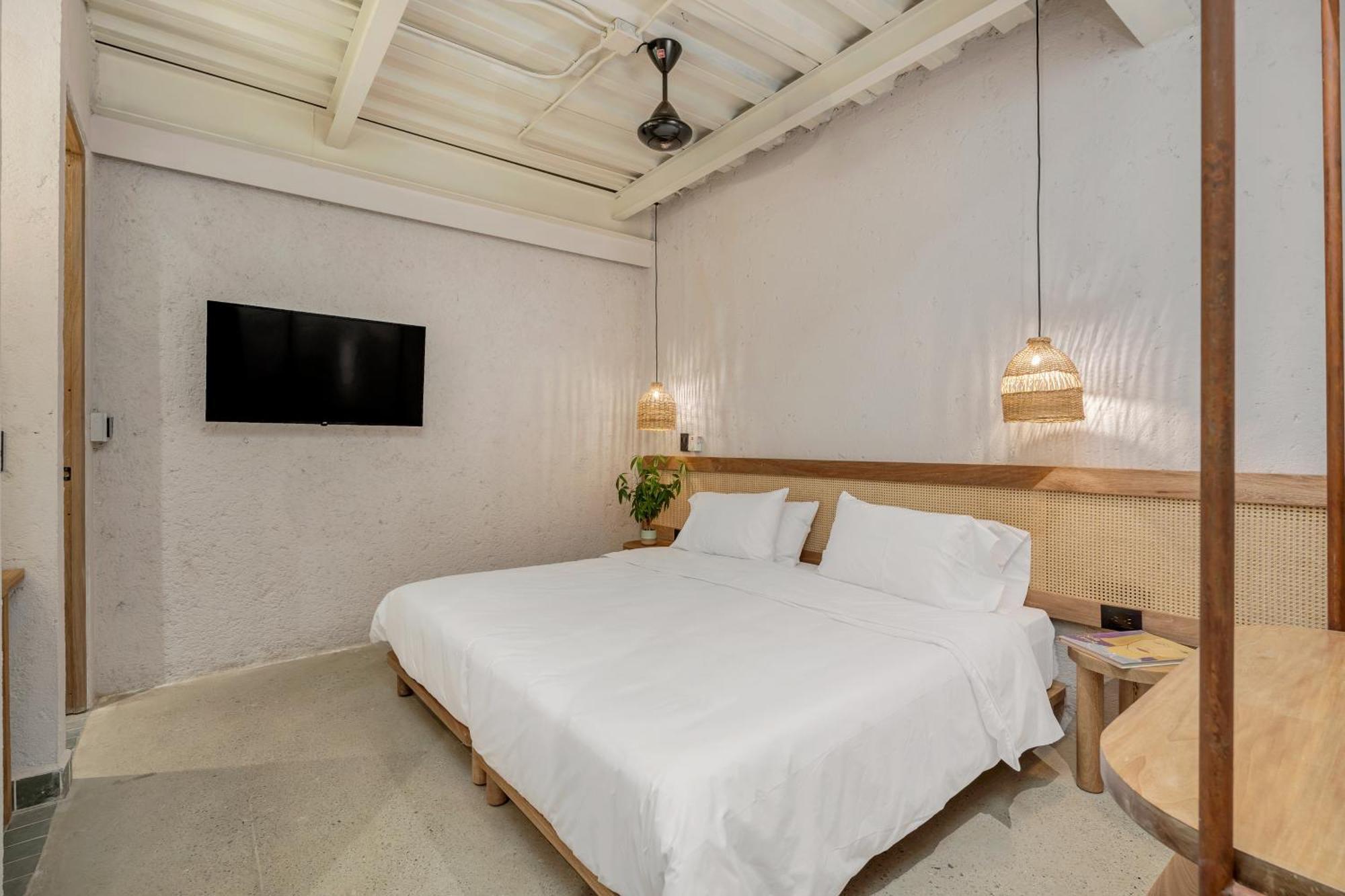 Botanica Casa Hotel Manila By Housy Host Medellín Exteriér fotografie