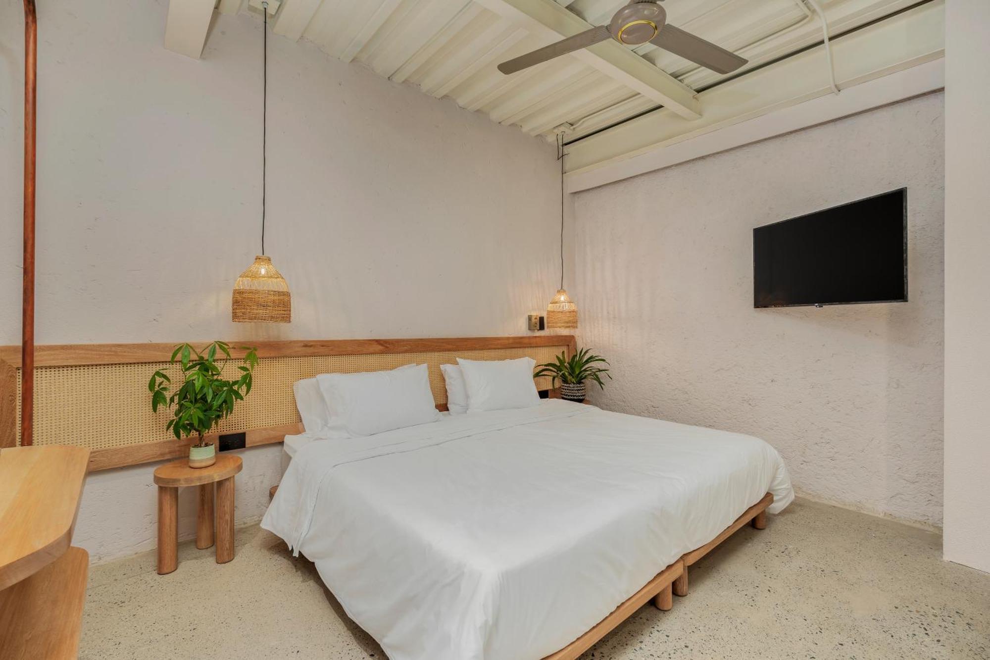 Botanica Casa Hotel Manila By Housy Host Medellín Exteriér fotografie